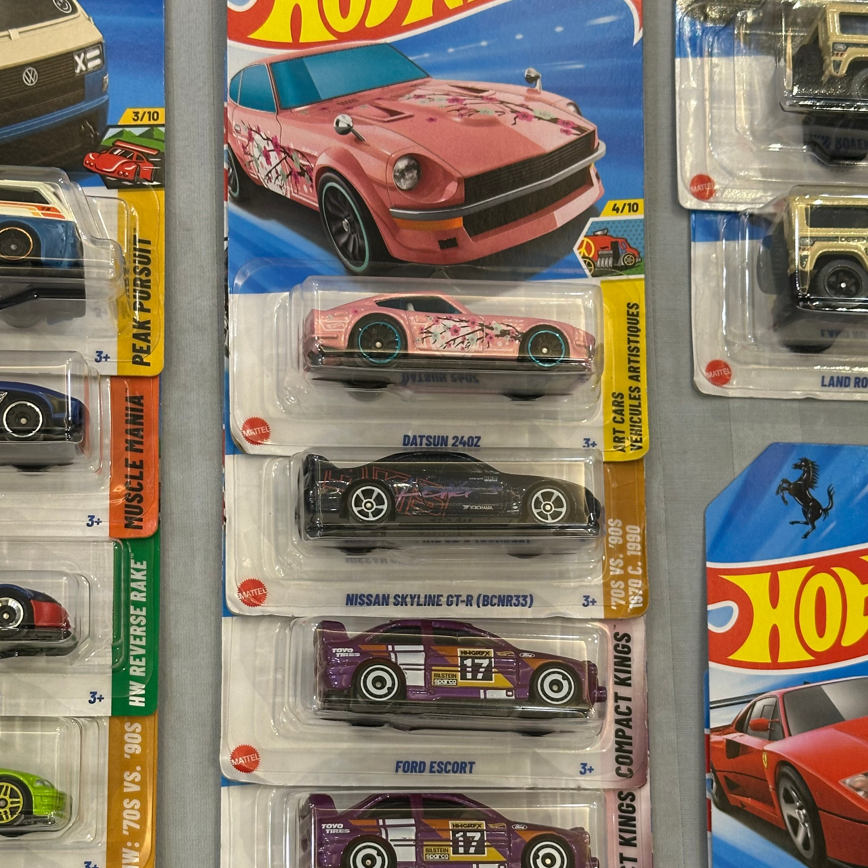 Hot Wheels Mainline Blind Box – Mystery Diecast Car 1:64 (Suprise pack)