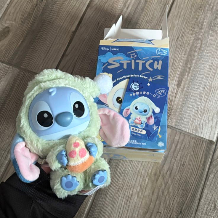 MINISO スティッチ Eat Something Before Sleep Amazon.com: MINISO Disney Stitch Eat Something Before Sleep