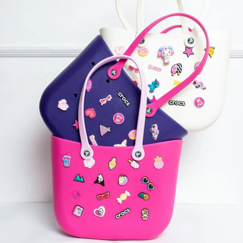 Crocs - big beach bag with jibbitz