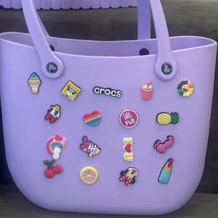 Crocs - big beach bag with jibbitz
